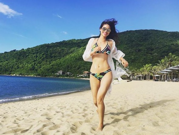Ảnh 8: Du lịch biển Đà Nẵng với Bikini
